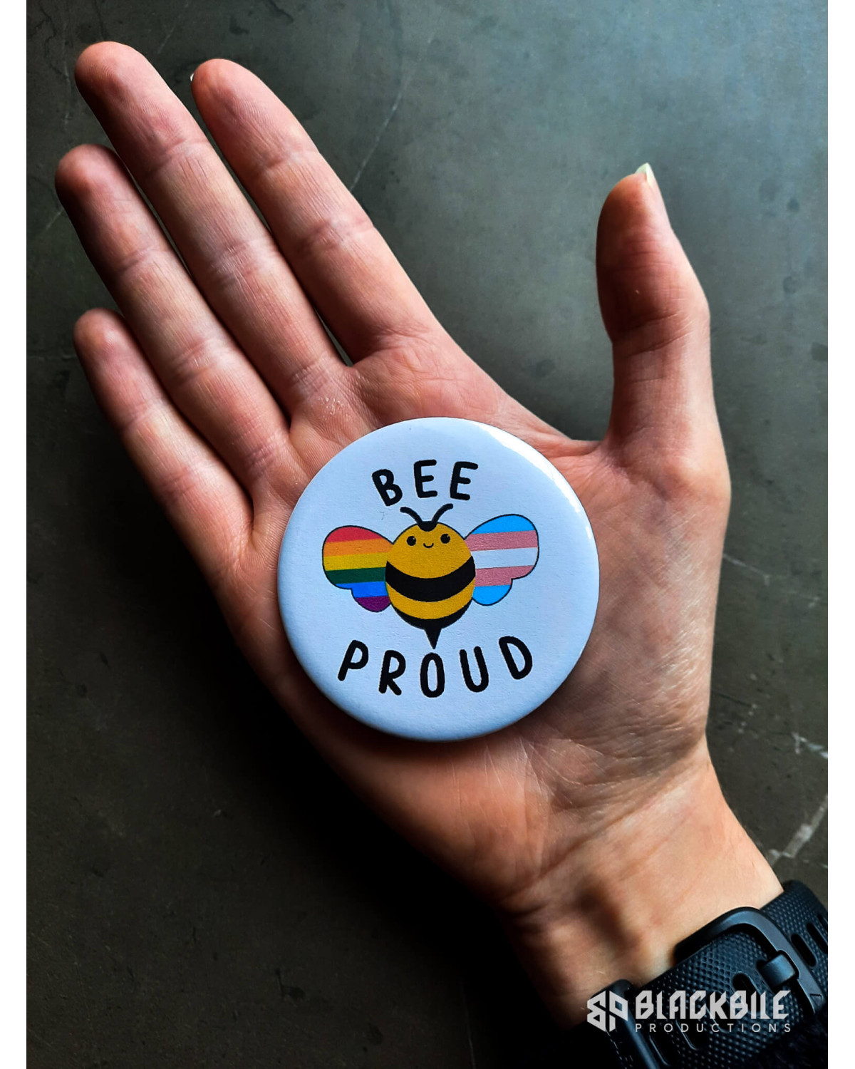 Big button badge Bee Proud